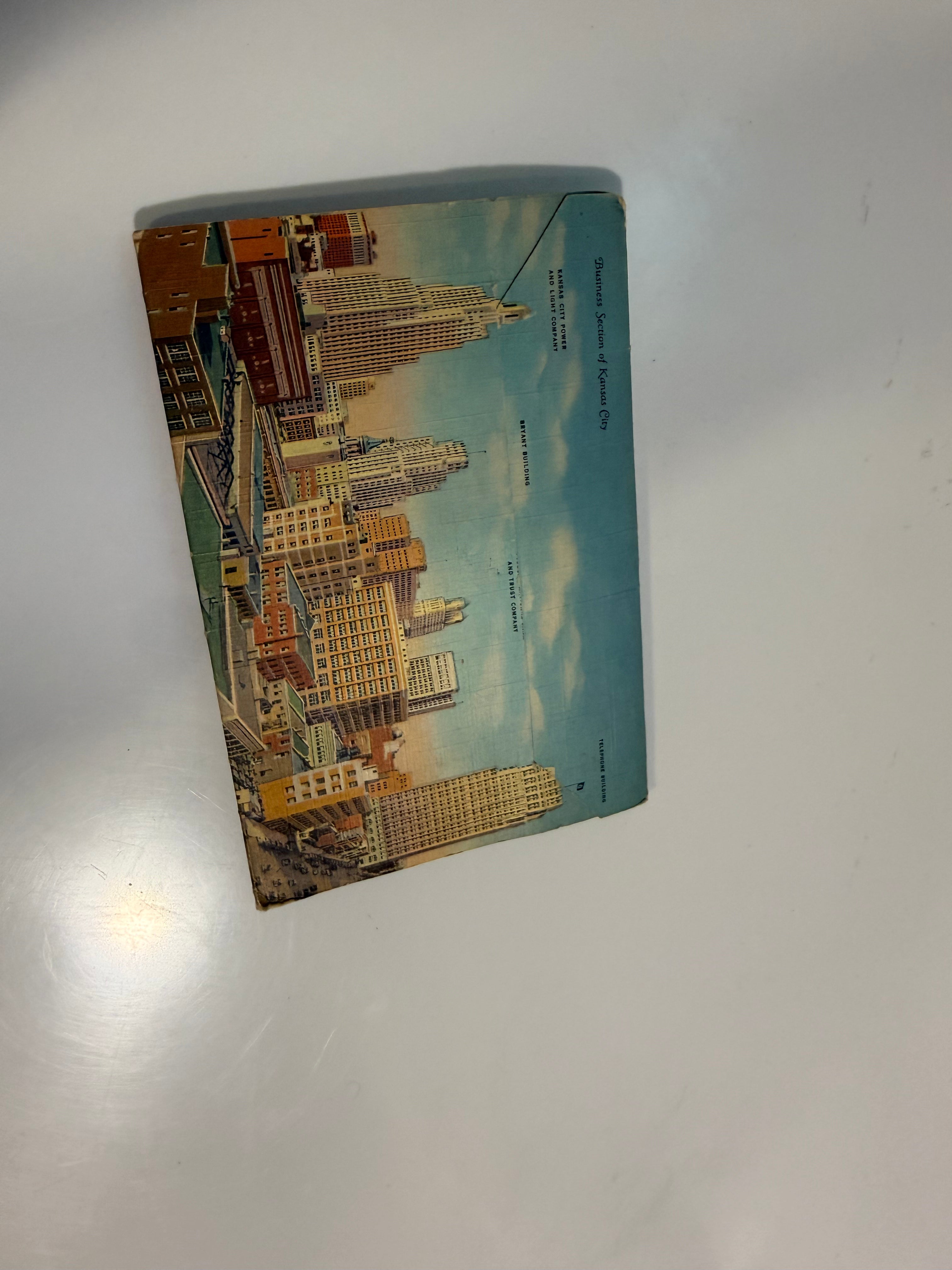 Vintage Linen Greater Kanasas City 18 Post Card Souvenir Book