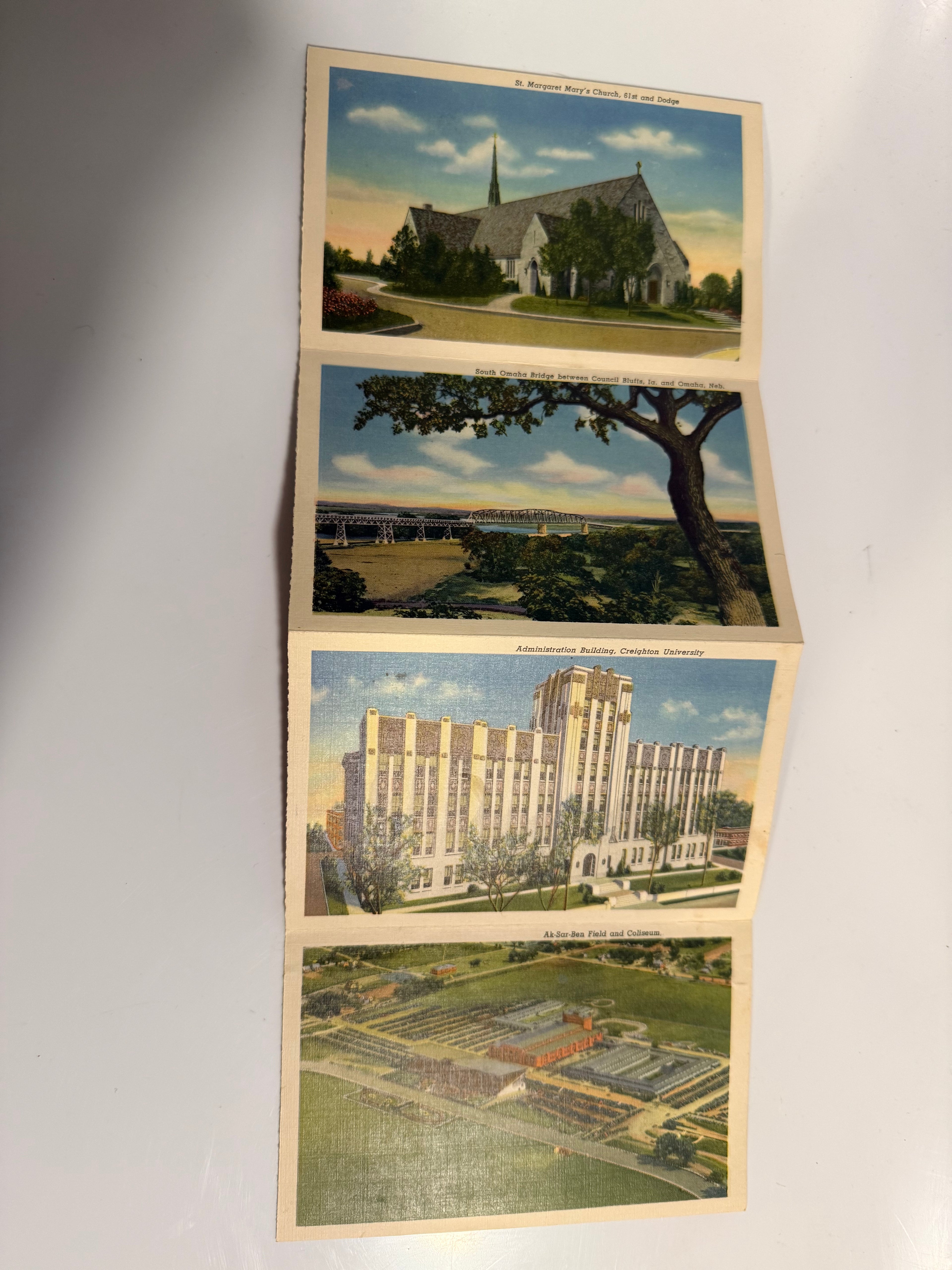 Vintage Linen Greater Kanasas City 18 Post Card Souvenir Book