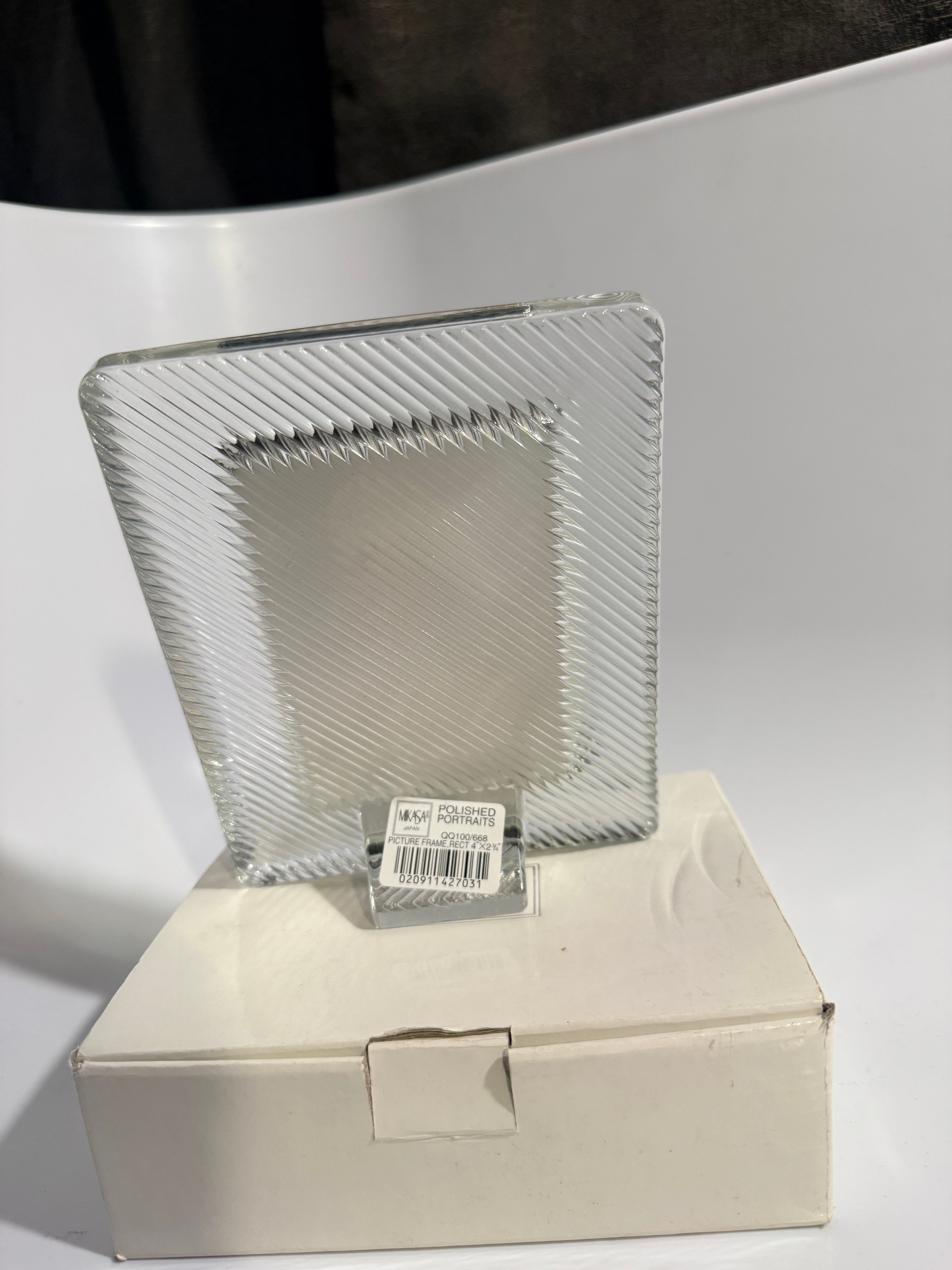 Miksa Photo Frame