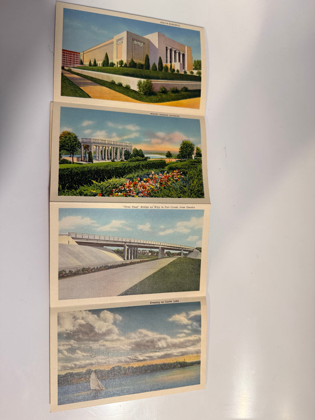 Vintage Linen Greater Kanasas City 18 Post Card Souvenir Book