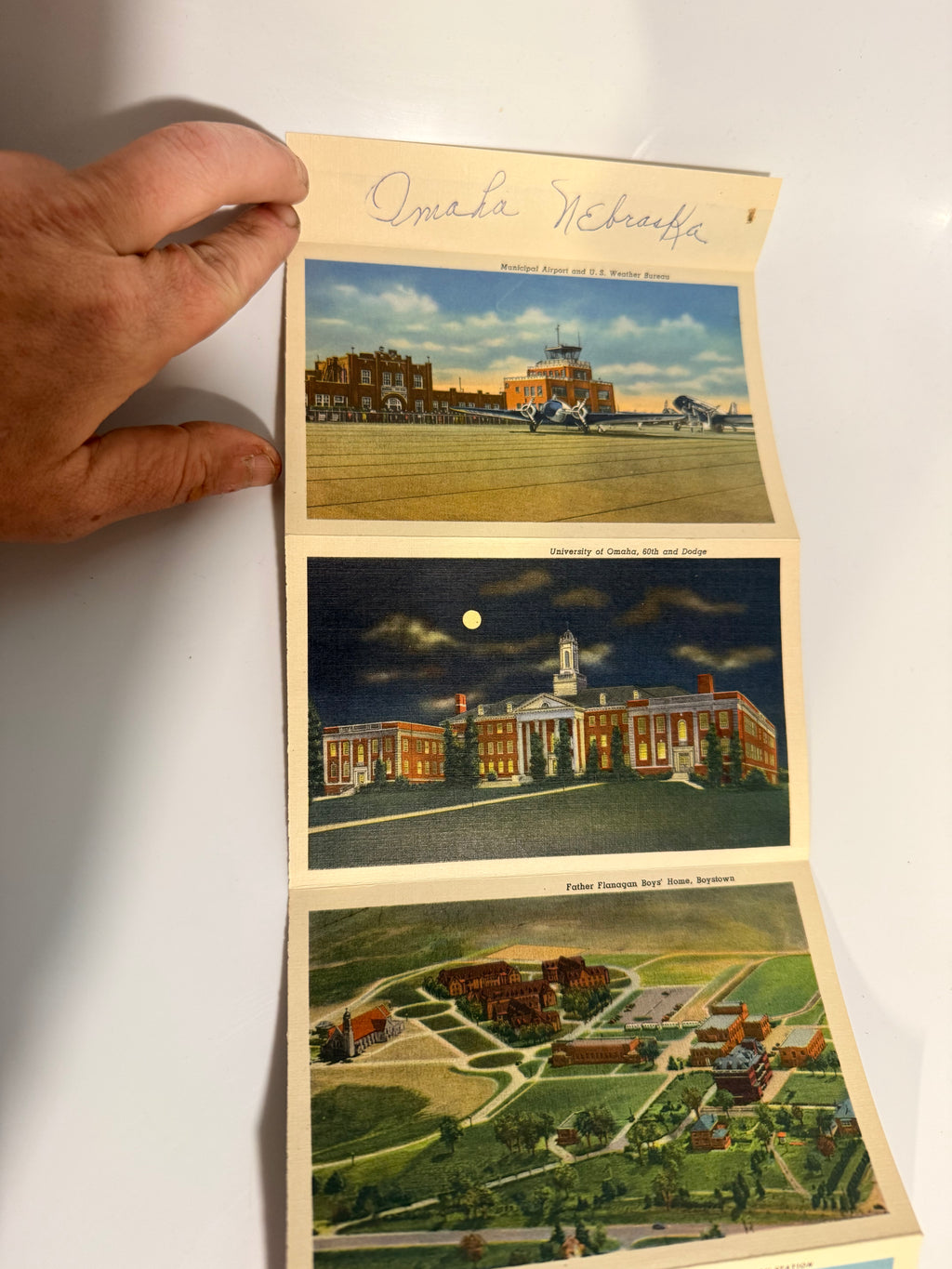 Vintage Linen Greater Kanasas City 18 Post Card Souvenir Book